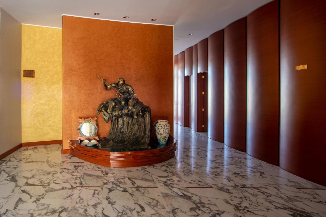 Best Western Hotel Nettuno Brindisi Exterior foto
